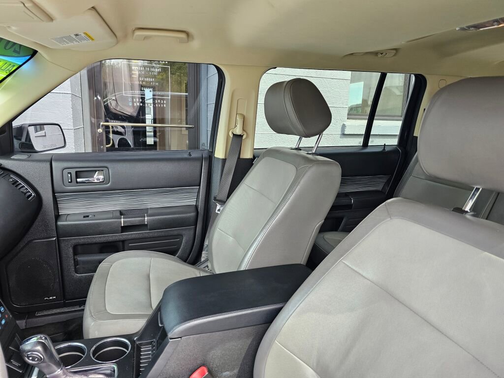 Used 2019 Ford Flex Limited w/ Limited Appearance Package image 21