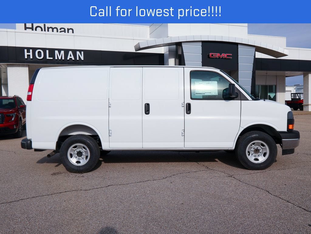 New 2026 GMC Savana 2500 w/ Driver Convenience Package RWD image 2