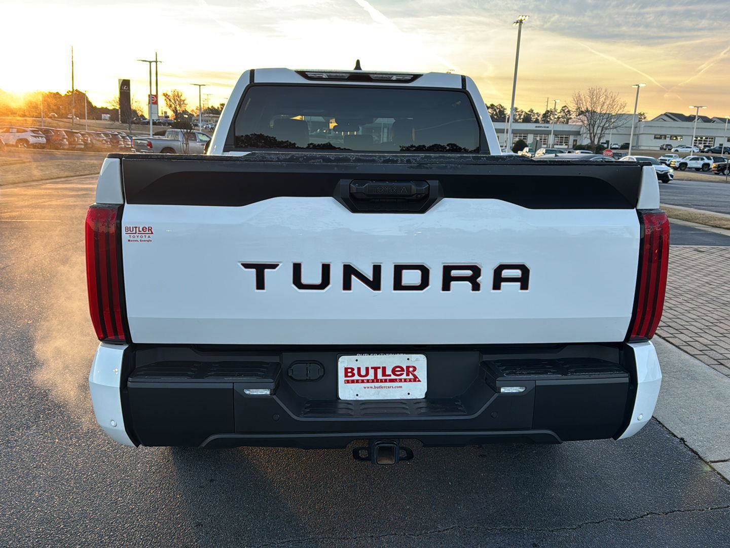 Used 2024 Toyota Tundra SR5 w/ SR5 Premium Package image 4