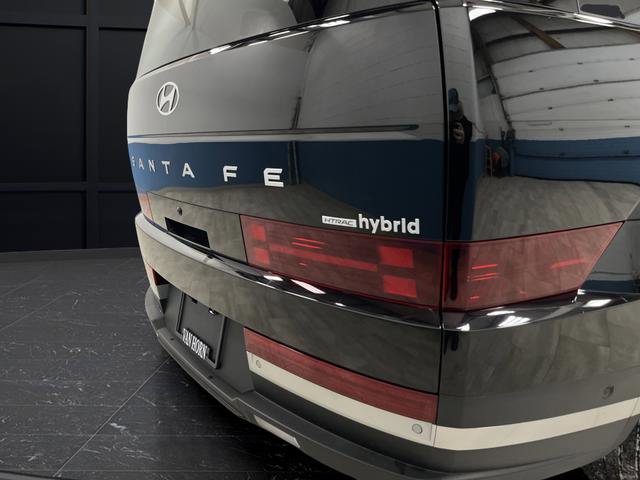 Used 2025 Hyundai Santa Fe Limited AWD/4WD image 37