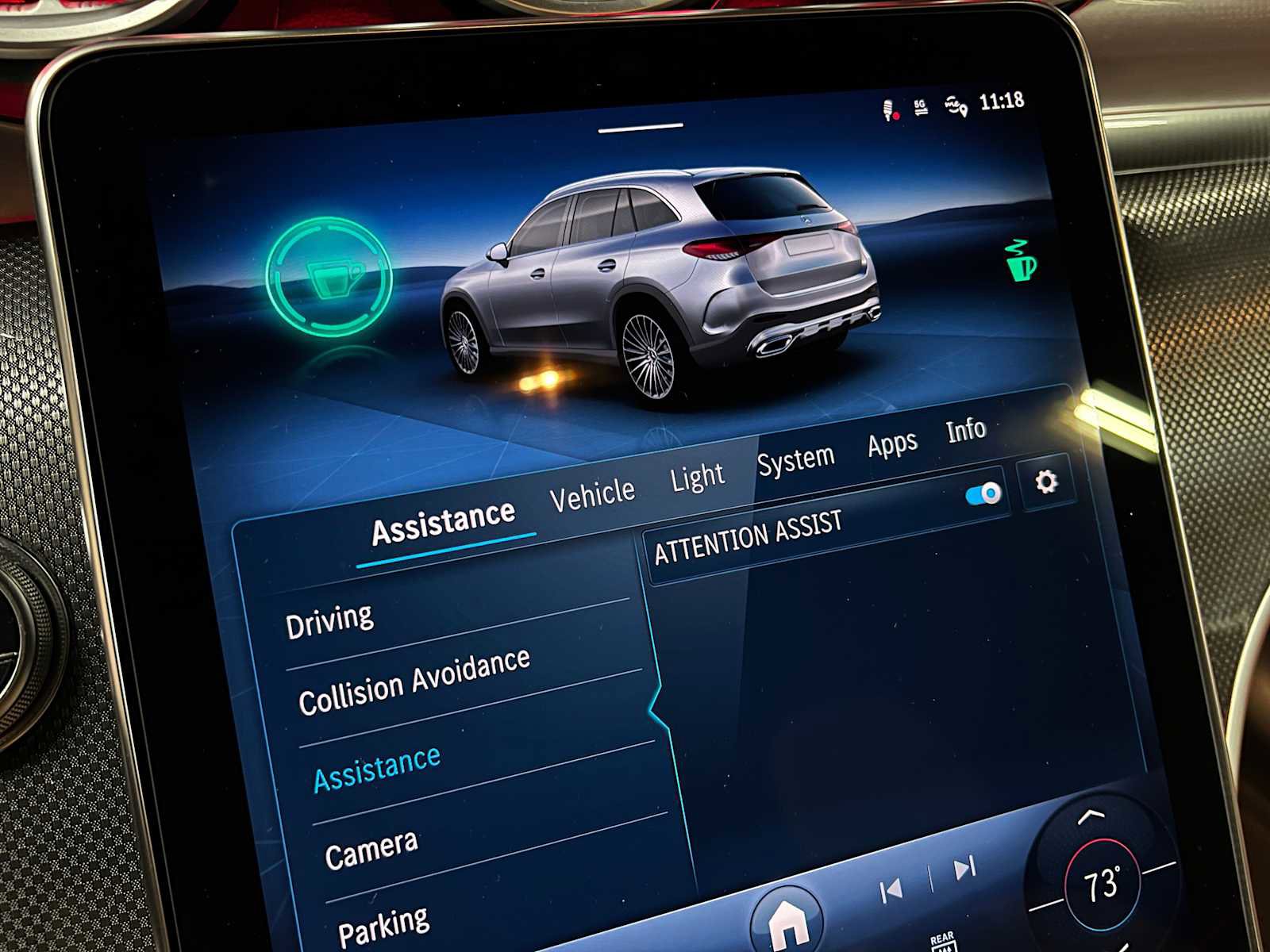 Used 2025 Mercedes-Benz GLC 300 4MATIC image 35