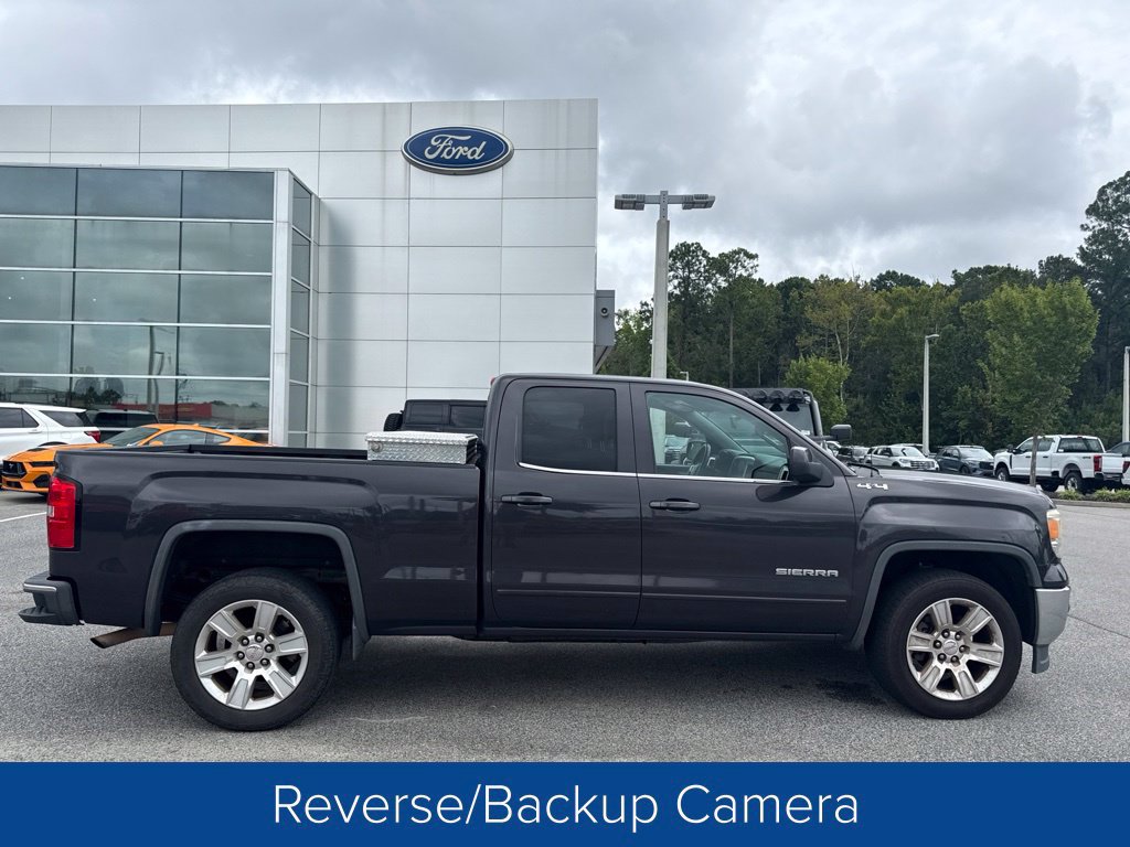 Used 2015 GMC Sierra 1500 SLE w/ SLE Value Package AWD/4WD image 2