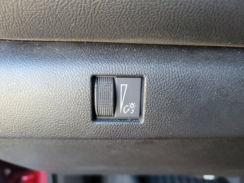Used 2024 Chevrolet Colorado LT AWD/4WD image 27