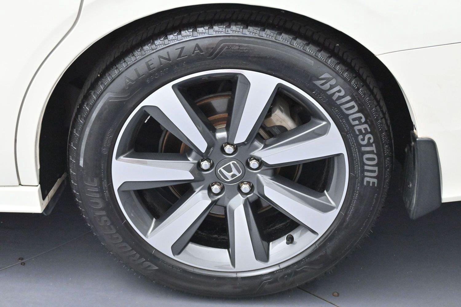 Used 2019 Honda Odyssey Touring image 41