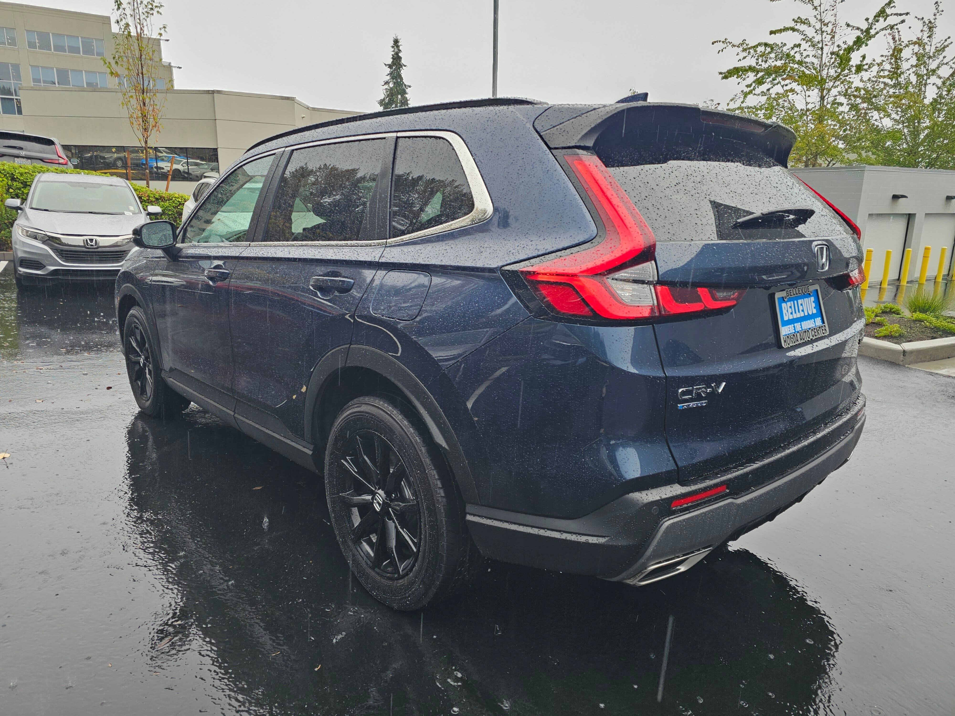 Used 2024 Honda CR-V Sport-L image 5