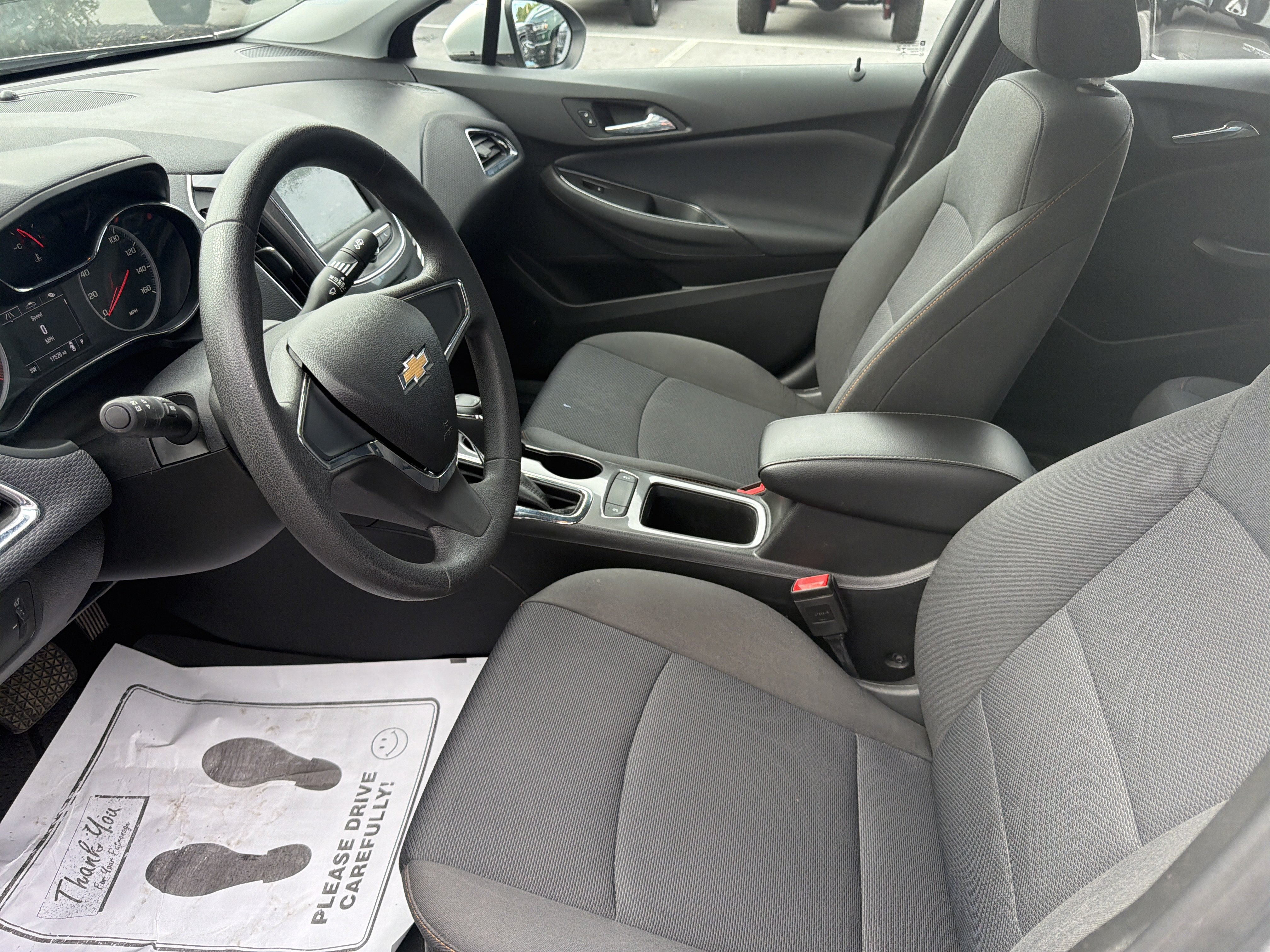 Used 2019 Chevrolet Cruze LS FWD image 12