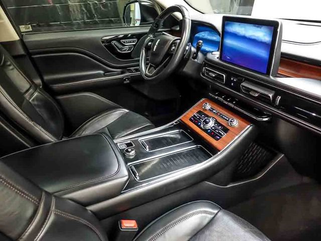 Used 2021 Lincoln Aviator Reserve w/ Equipment Group 208A AWD/4WD image 33