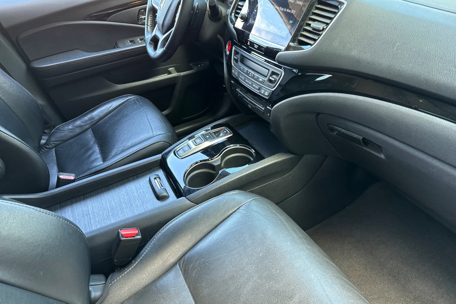 Certified 2020 Honda Pilot Touring image 31