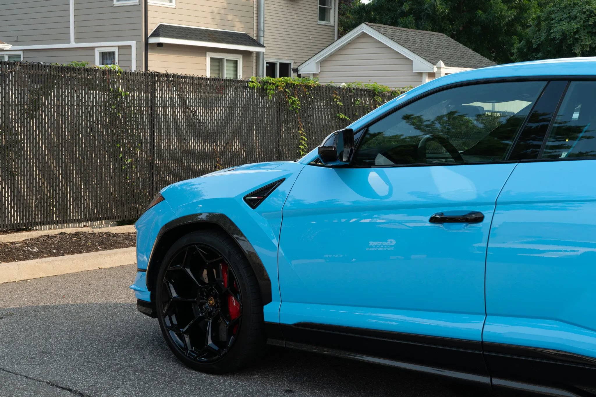 Used 2024 Lamborghini Urus Performante AWD/4WD image 38