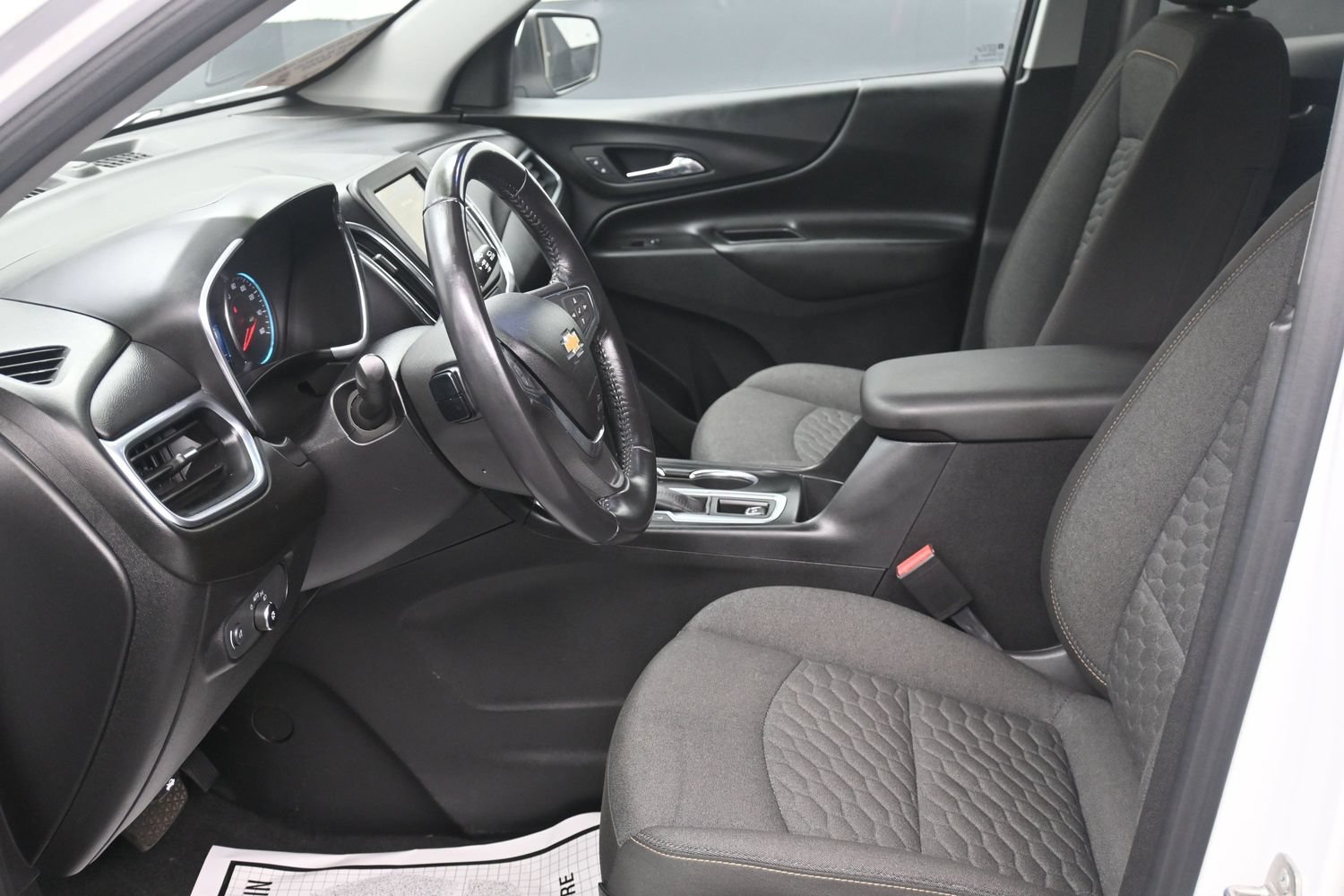 Used 2019 Chevrolet Equinox LT AWD/4WD image 20