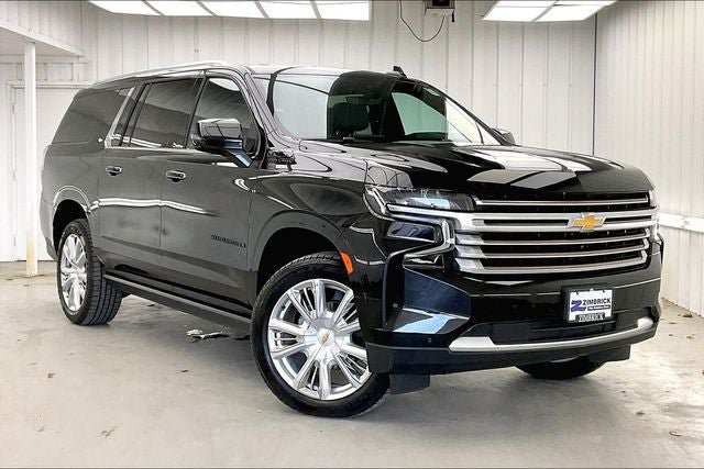 Used 2021 Chevrolet Suburban High Country w/ Premium Package AWD/4WD image 1