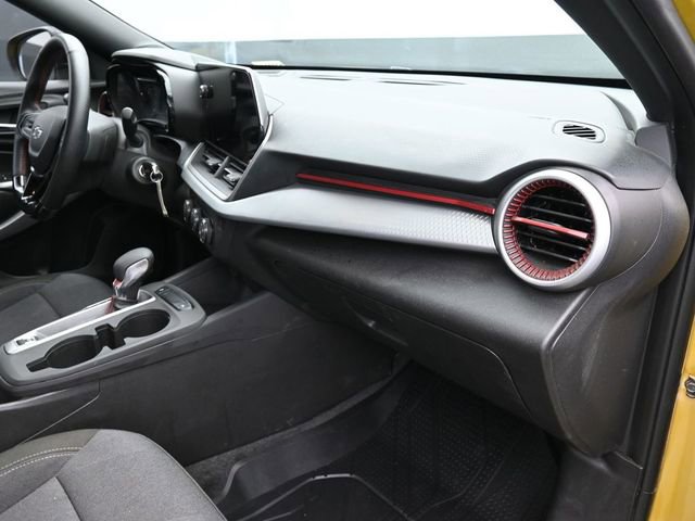 Used 2024 Chevrolet Trax RS image 44