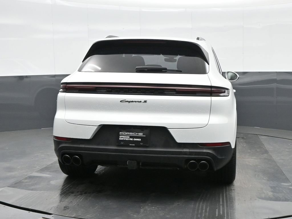 Certified 2025 Porsche Cayenne S image 6