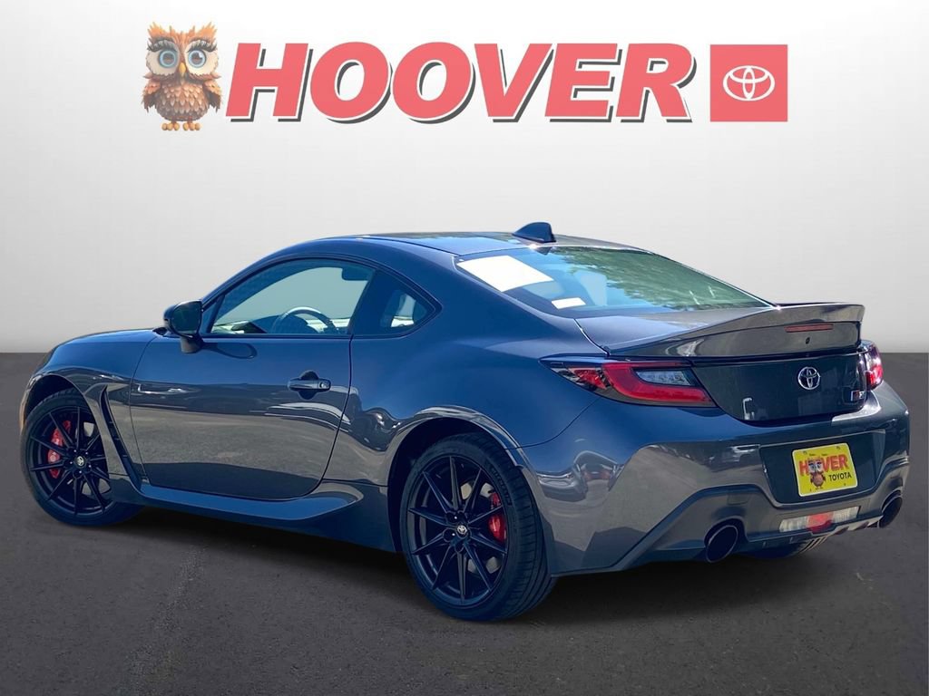 Used 2025 Toyota GR86 Premium w/ Performance Package RWD image 8