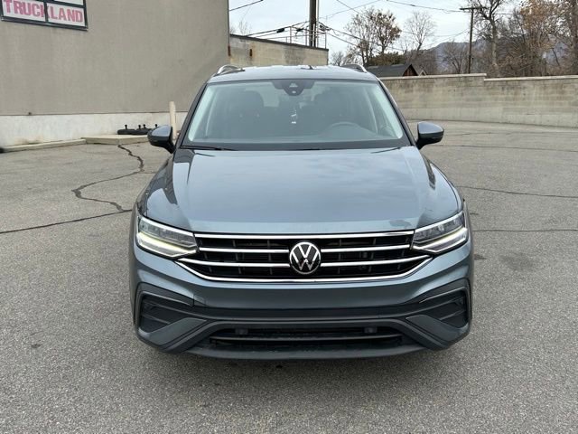 Used 2024 Volkswagen Tiguan SE FWD image 10