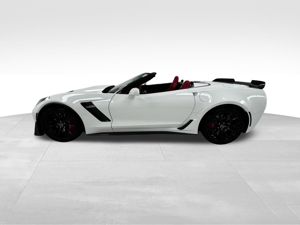 Used 2015 Chevrolet Corvette Z06 w/ 3LZ Preferred Equipment Group image 4