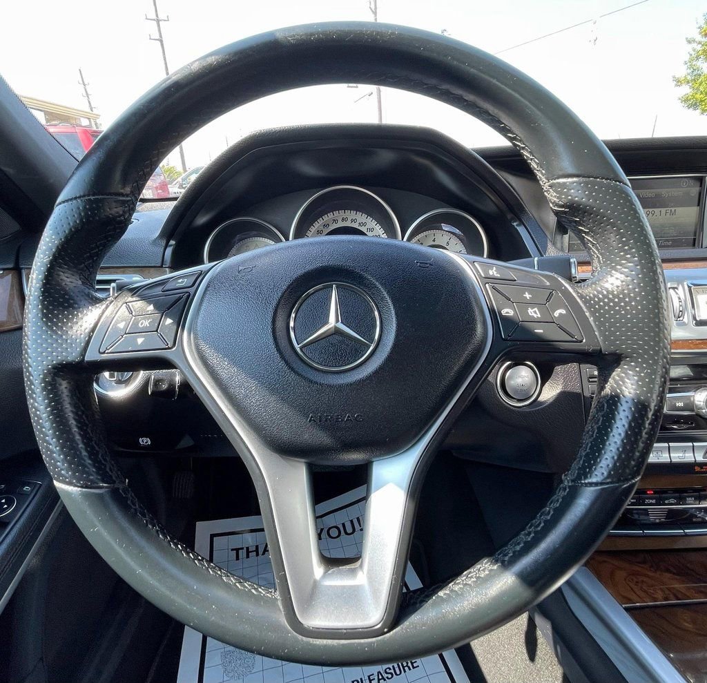 Used 2014 Mercedes-Benz E 350 4MATIC Sedan w/ Premium 1 Package image 22