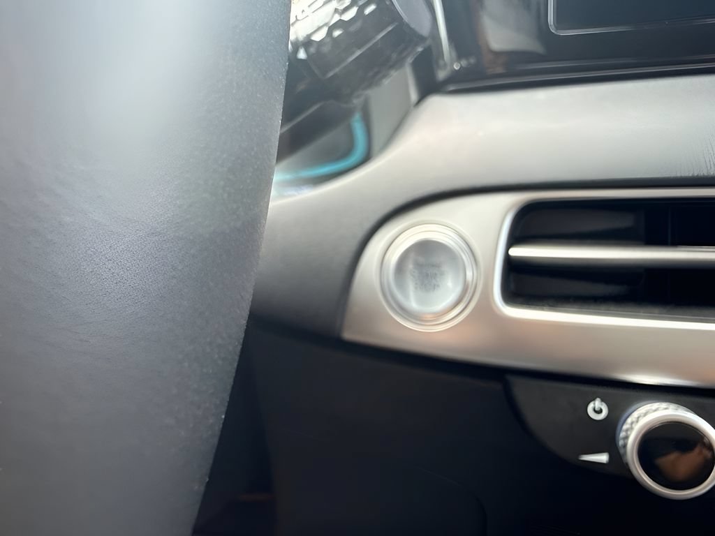 Used 2025 Hyundai Palisade SEL FWD image 14