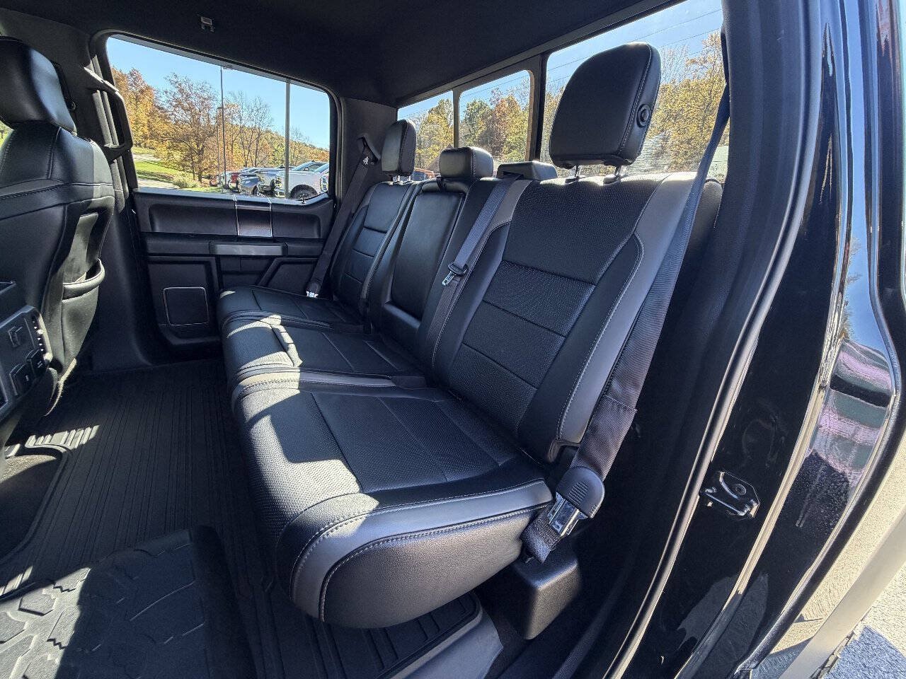 Used 2018 Ford F150 Raptor w/ Equipment Group 802A Luxury AWD/4WD image 20