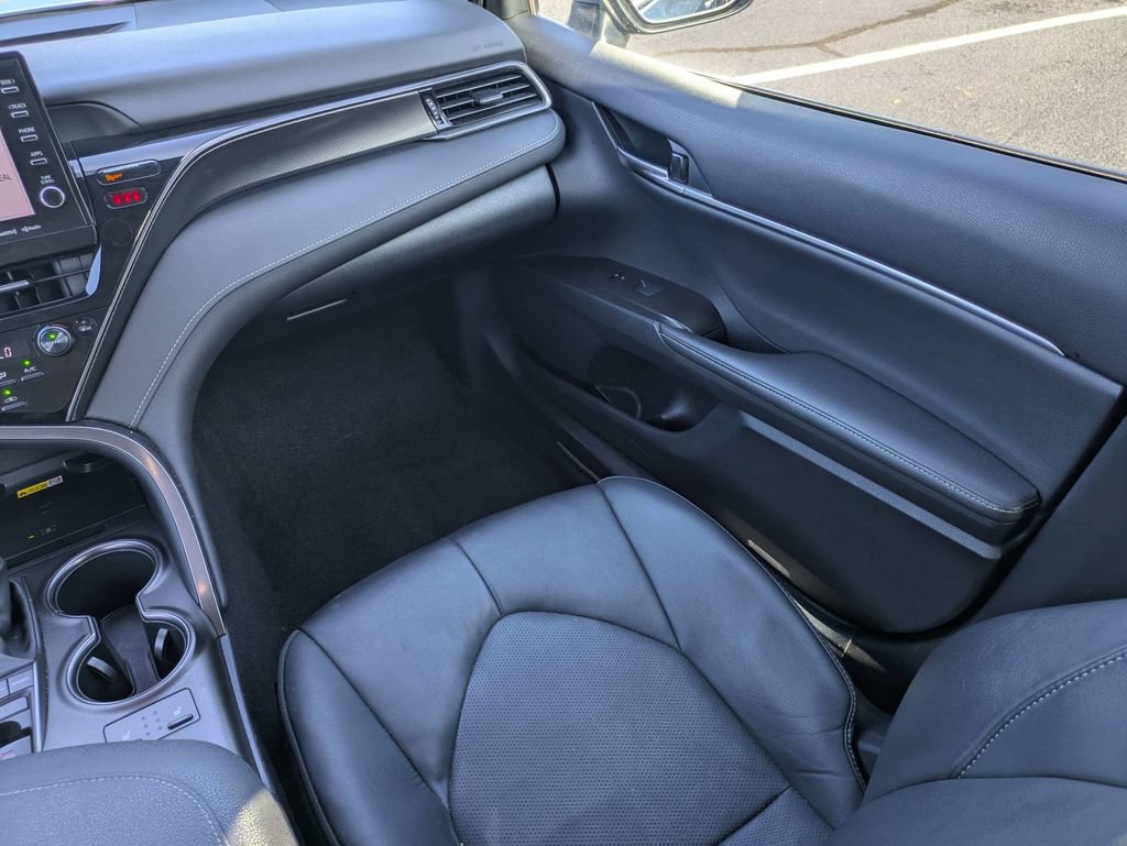 Used 2024 Toyota Camry XSE FWD image 16
