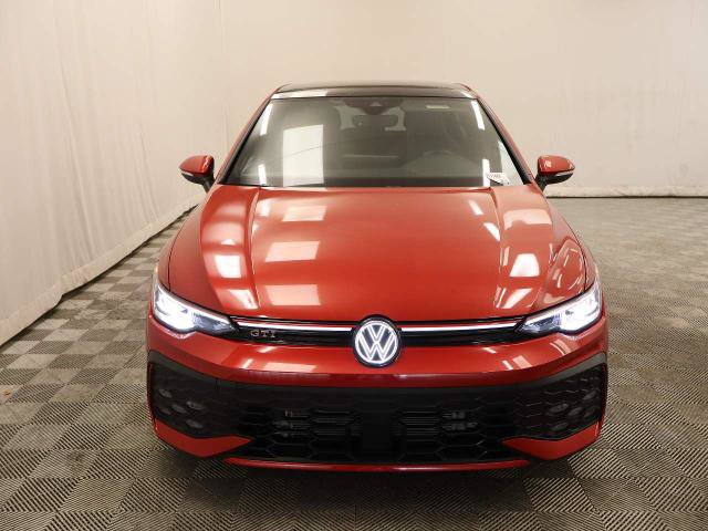 Used 2025 Volkswagen GTI SE FWD image 10