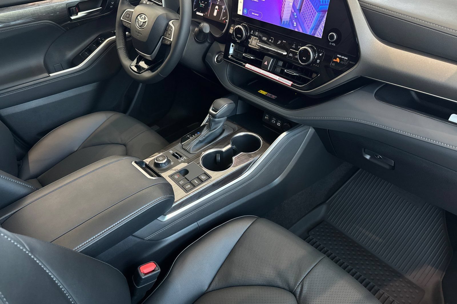 New 2026 Toyota Highlander Limited AWD/4WD image 19