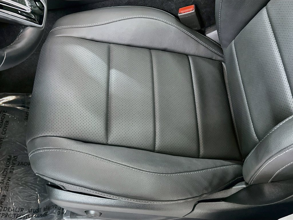 Certified 2025 Mercedes-Benz GLE 350 4MATIC w/ AMG Line Exterior image 21