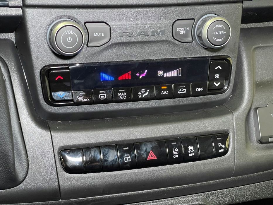 New 2024 RAM ProMaster 3500 w/ Safety Group image 25