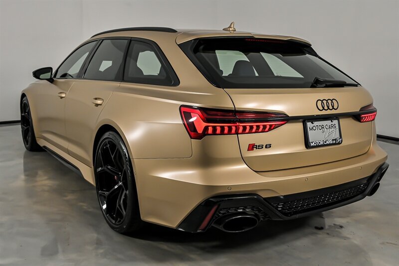 Used 2024 Audi RS 6 performance AWD/4WD image 8