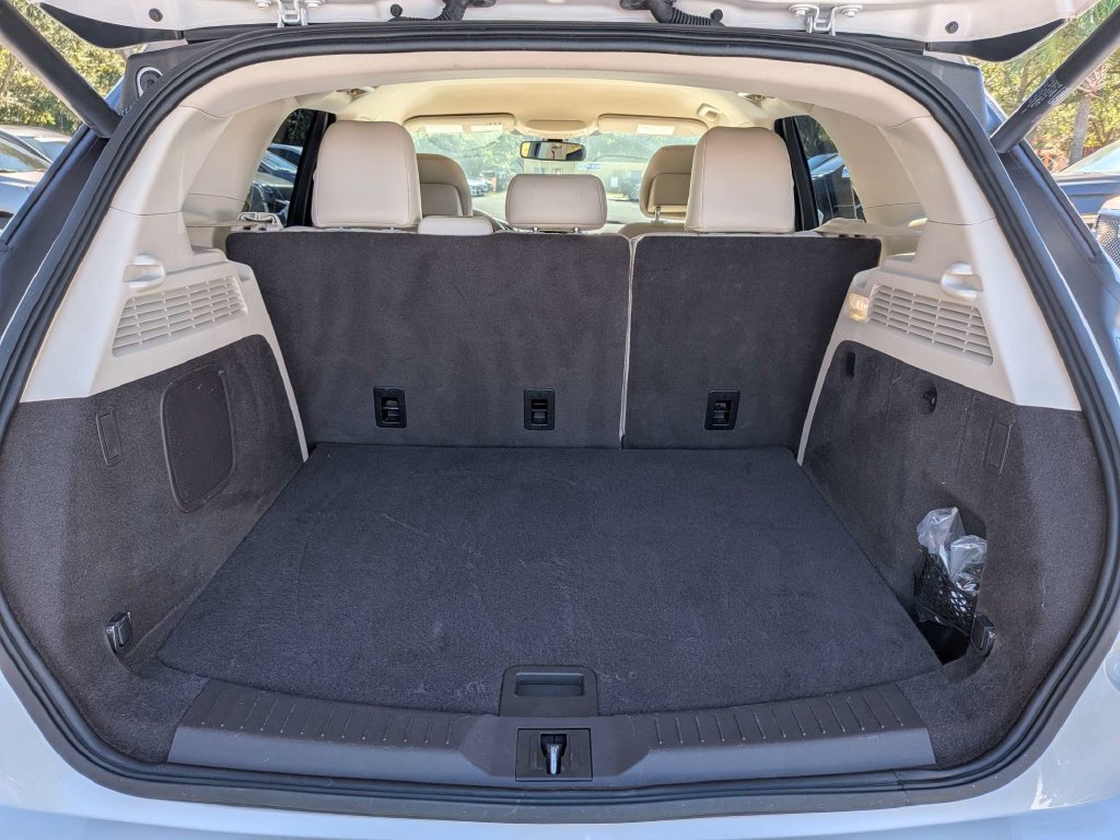 Used 2019 Lincoln MKC Select w/ Select Plus Package FWD image 12