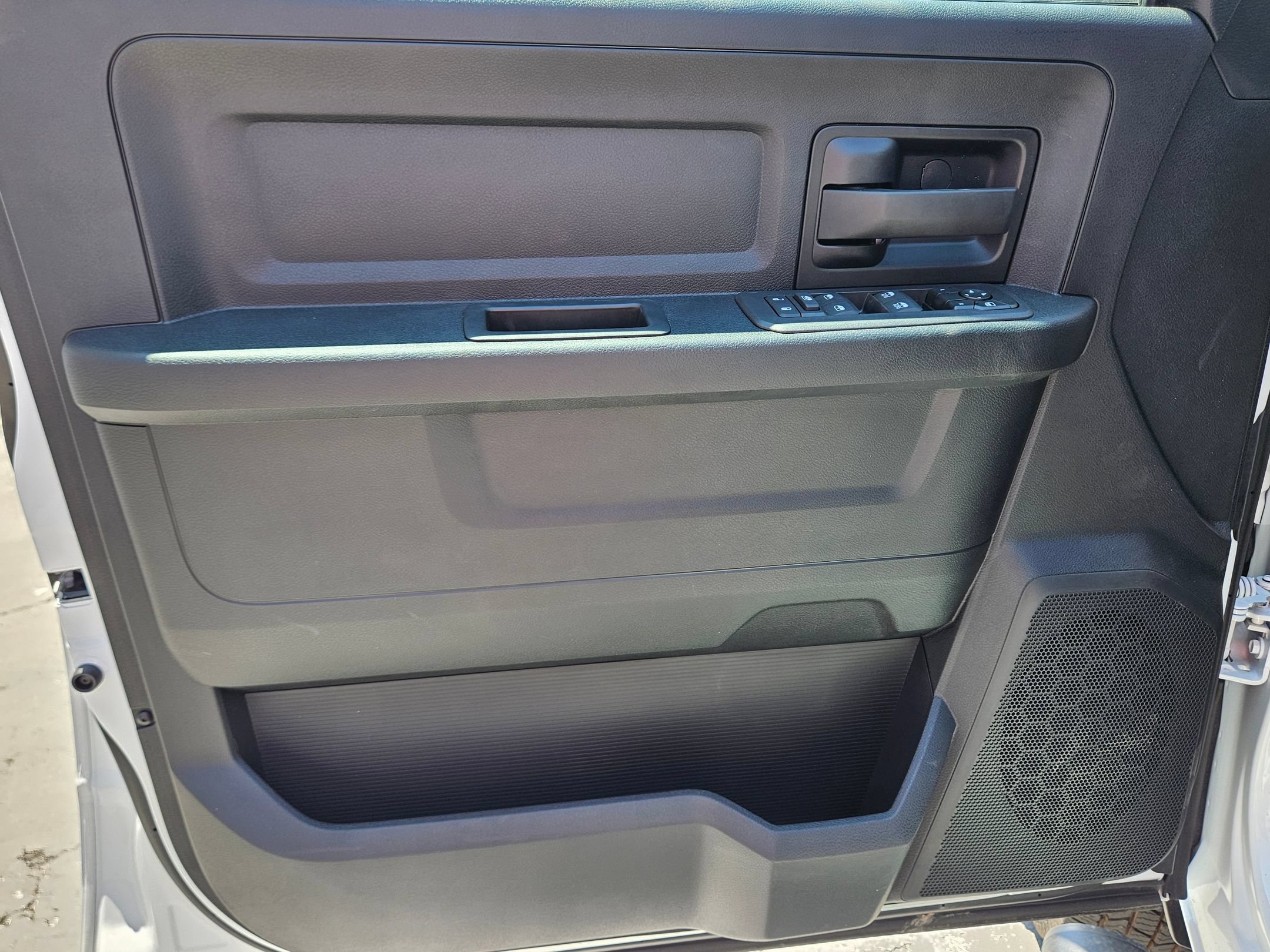 New 2026 RAM 3500 Tradesman AWD/4WD image 16