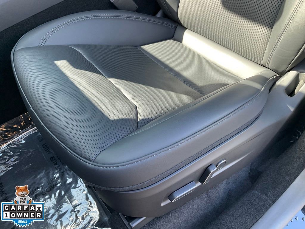 Used 2026 Tesla Model Y AWD image 17