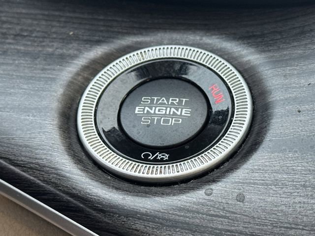 Used 2021 Jeep Grand Cherokee L Limited image 19