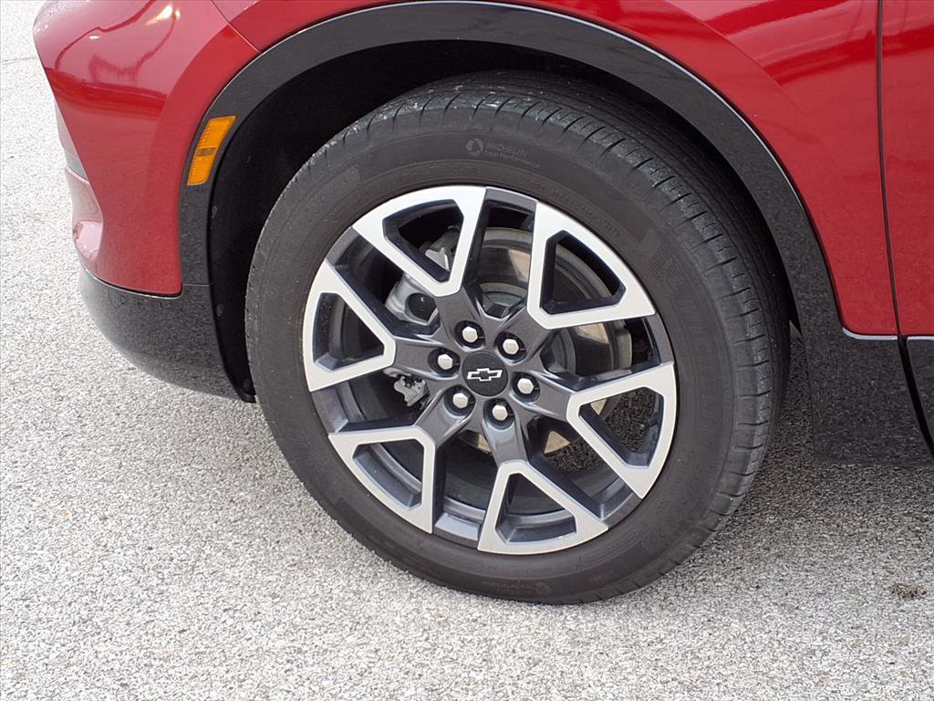 Used 2025 Chevrolet Blazer RS image 24