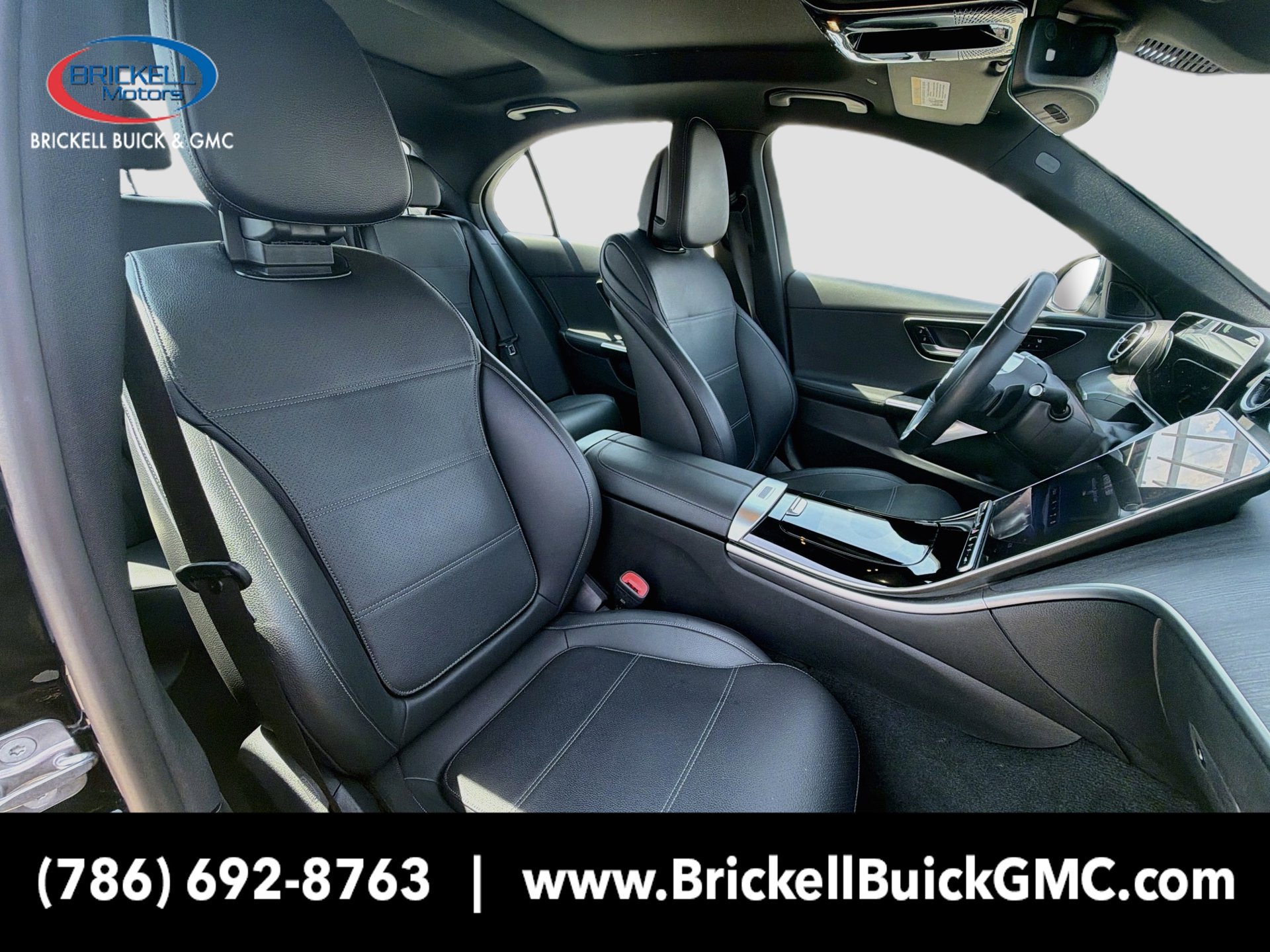 Used 2025 Mercedes-Benz C 300 Sedan image 15
