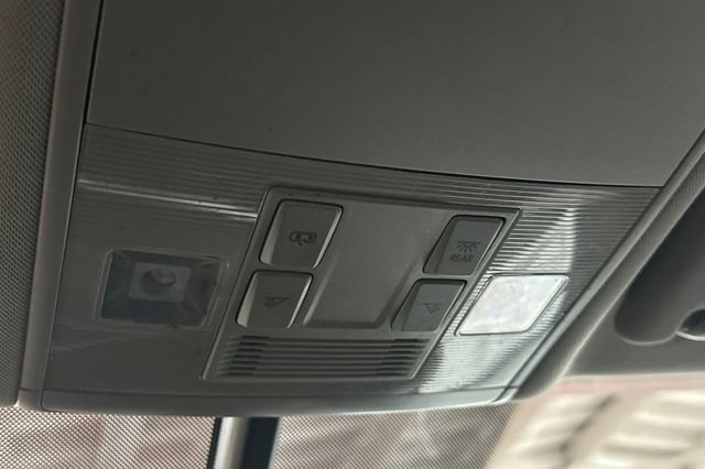 Used 2021 Volkswagen Atlas SE image 39