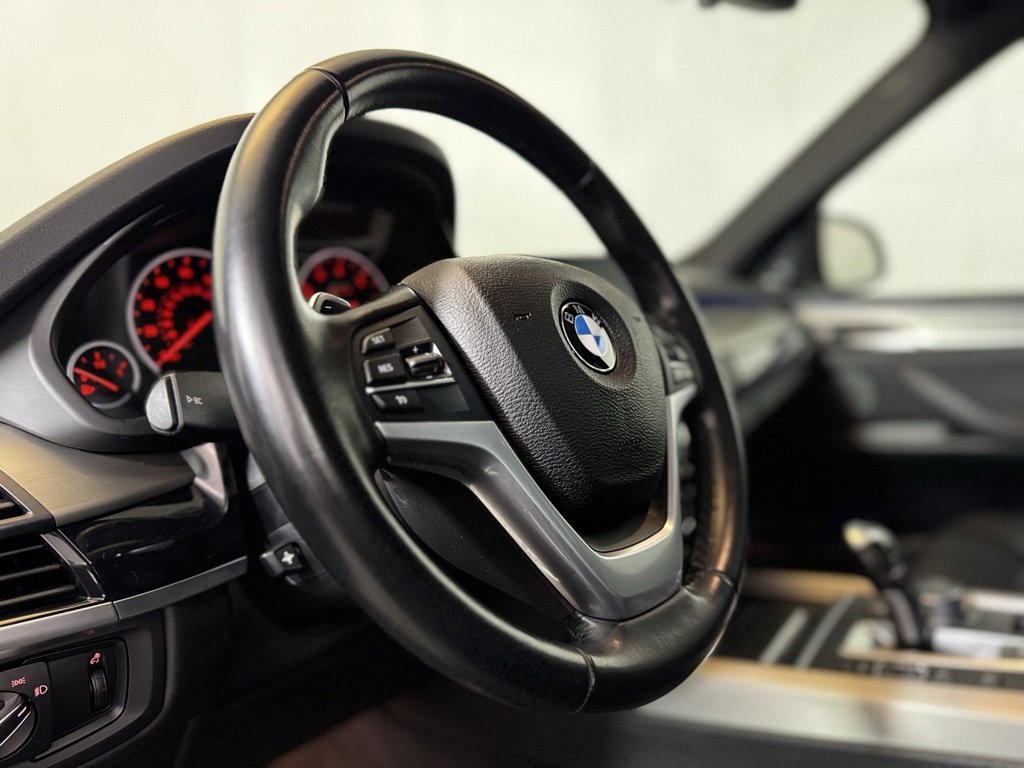 Used 2018 BMW X5 xDrive40e image 16