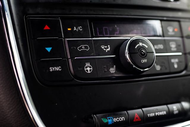 Used 2019 Dodge Grand Caravan GT image 25