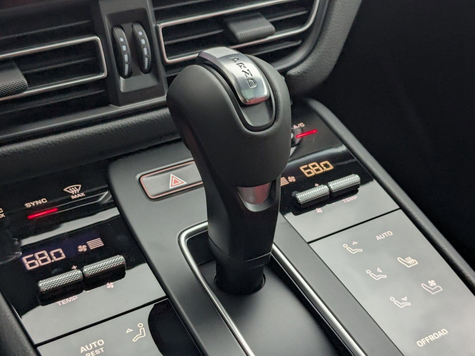 New 2026 Porsche Macan S AWD/4WD image 20