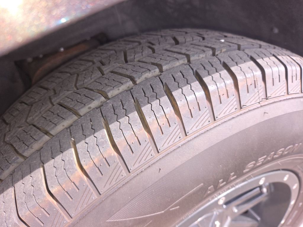 Used 2018 Chevrolet Tahoe Premier image 25