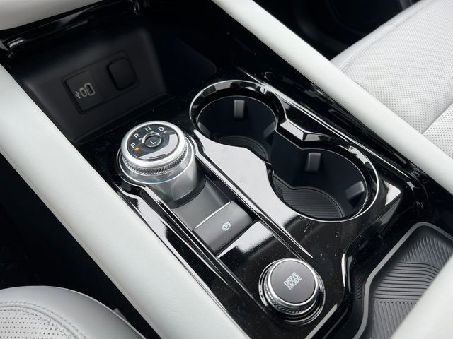 New 2026 Ford Explorer Platinum w/ LUX Leather Package image 29