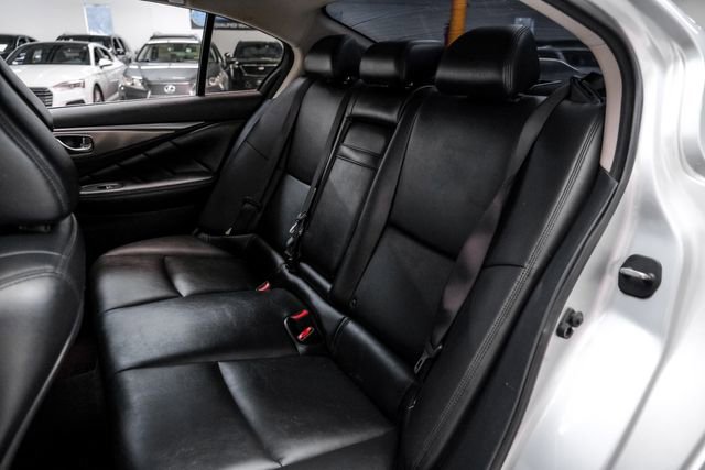 Used 2017 INFINITI Q50 3.0t Premium w/ 3.0T Premium Plus Package image 30