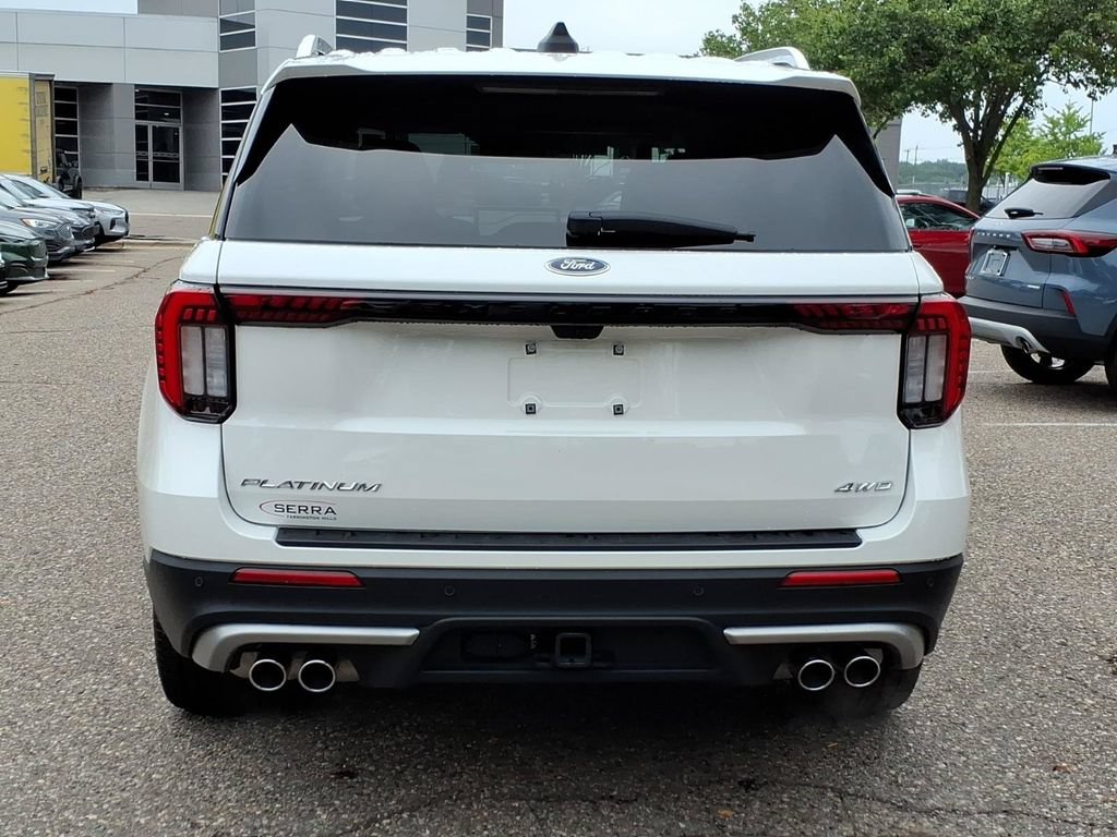 Used 2025 Ford Explorer Platinum w/ Ultimate Package AWD/4WD image 4