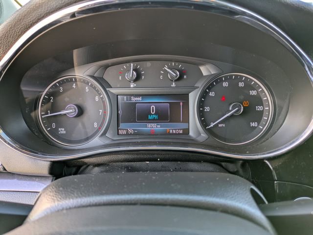 Used 2022 Buick Encore Preferred w/ Safety Package image 12