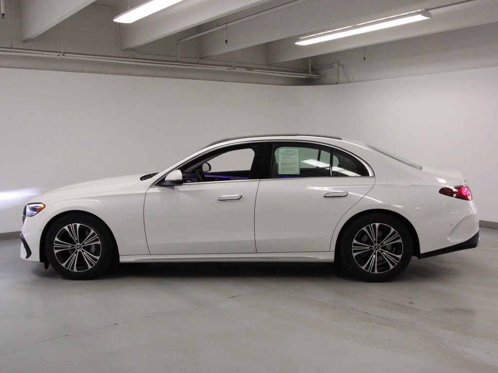 Certified 2024 Mercedes-Benz E 350 4MATIC Sedan image 7
