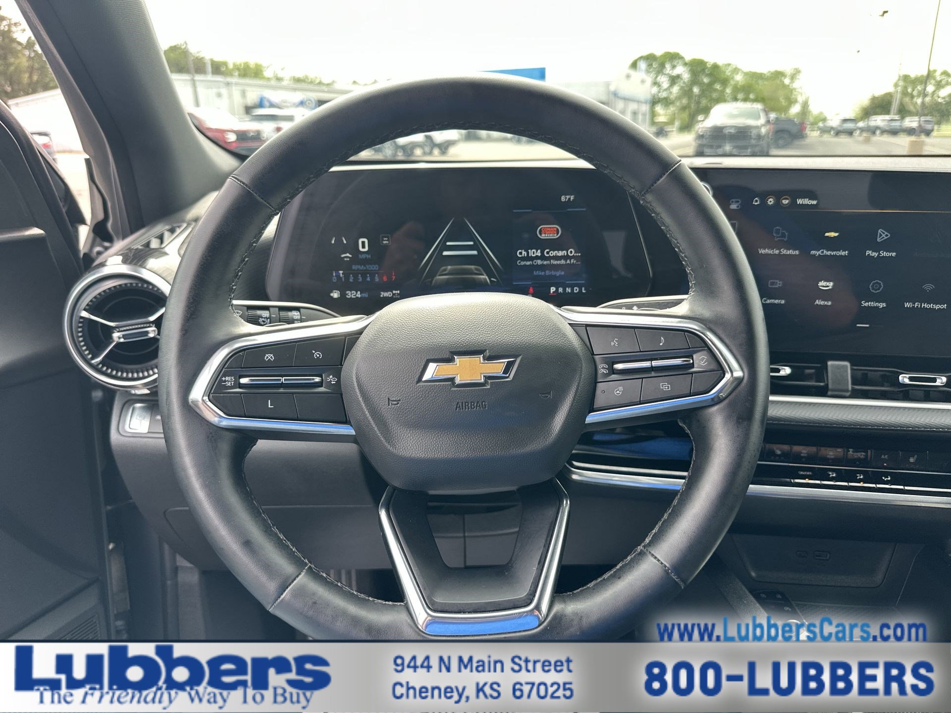 Used 2025 Chevrolet Equinox LT AWD/4WD image 13