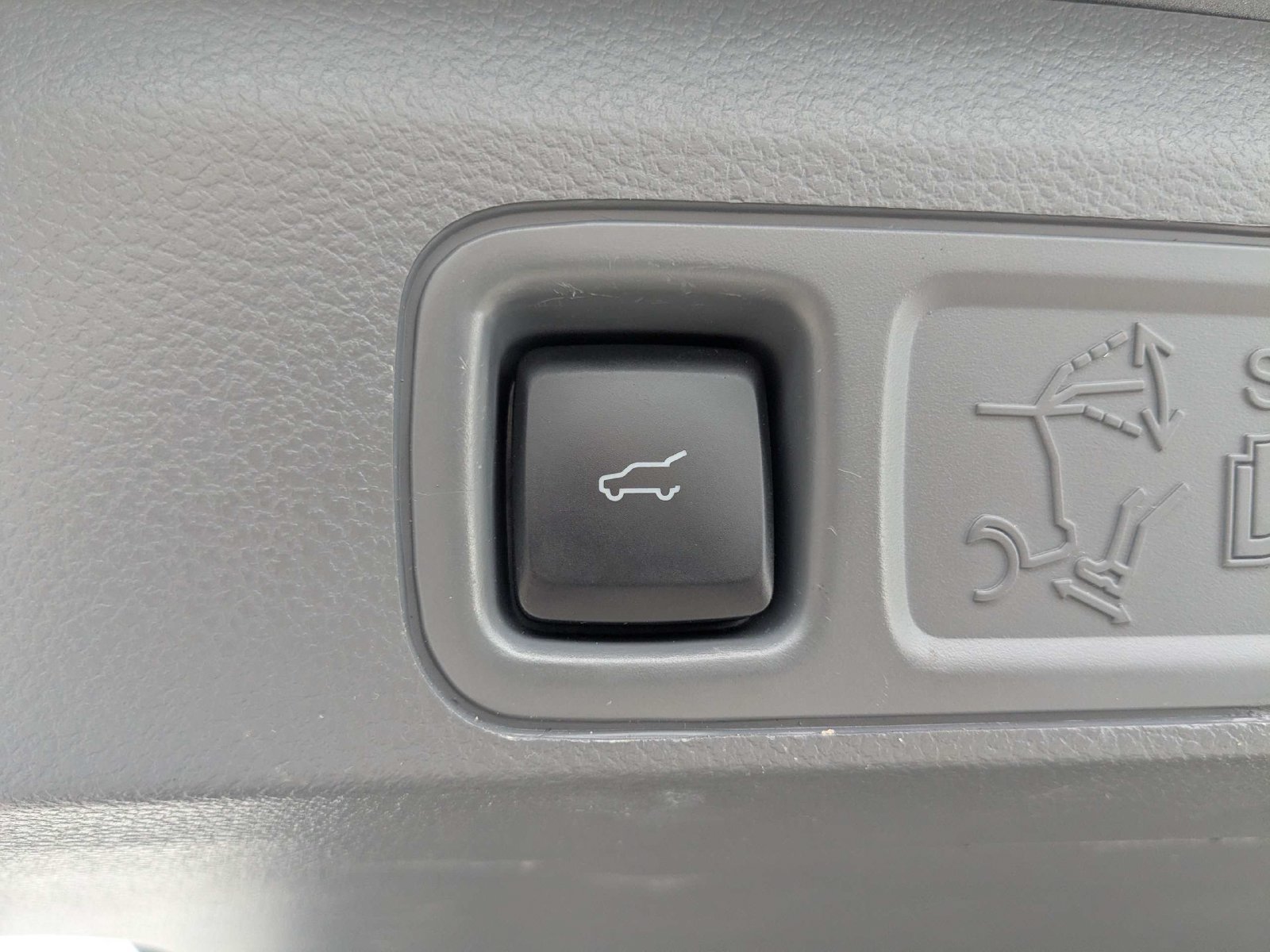 Used 2021 Lincoln Navigator L Reserve AWD/4WD image 14