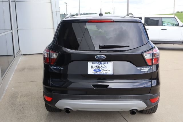 Used 2017 Ford Escape Titanium FWD image 4