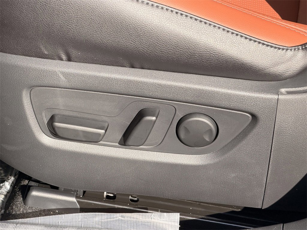 New 2026 MAZDA CX-50 2.5 Turbo w/ Premium Plus Pkg image 11