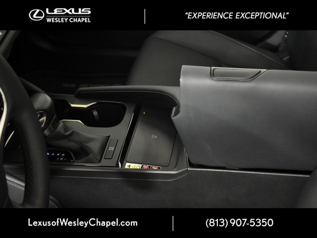 Used 2024 Lexus ES 250 250 w/ Premium Package image 31